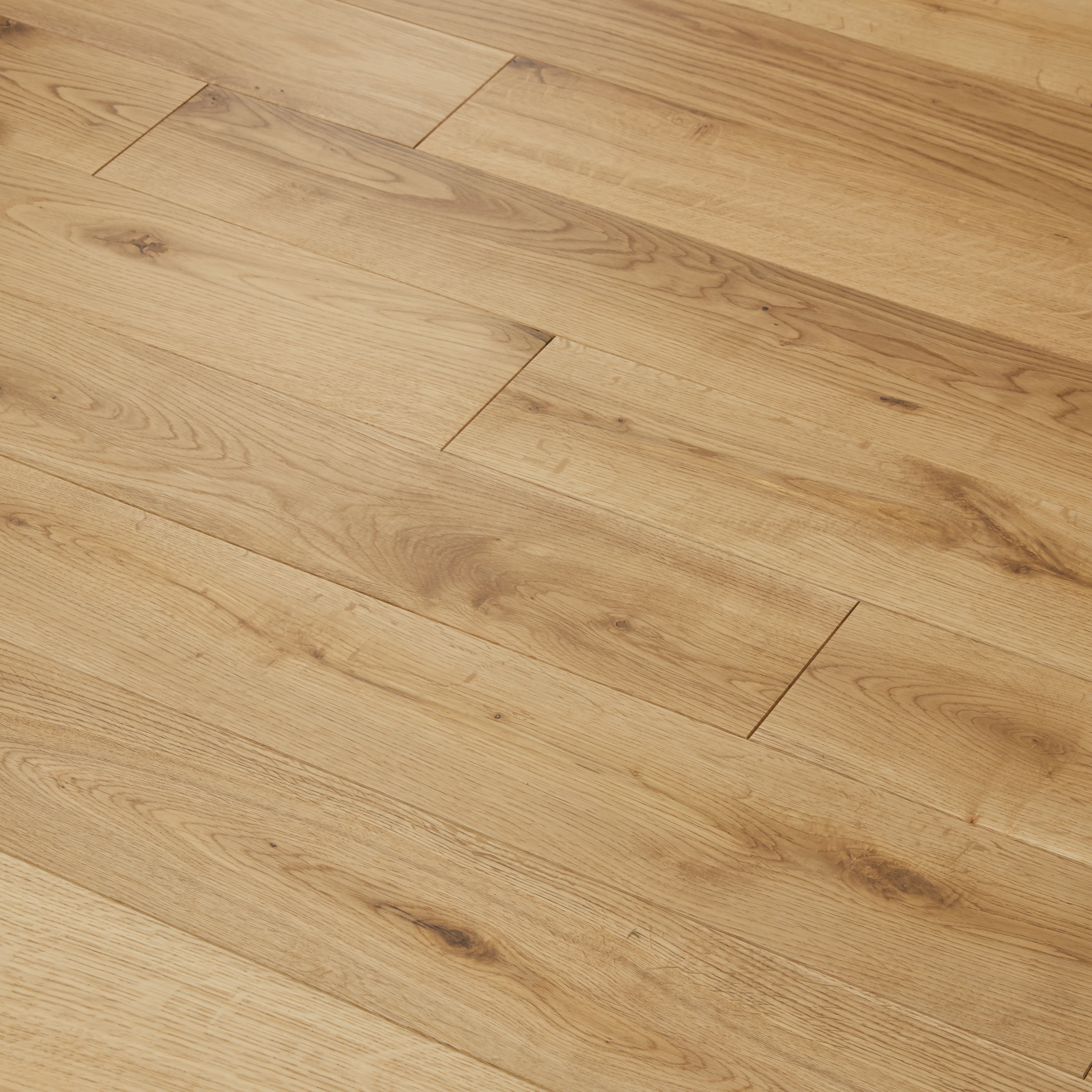 Medway Classic Oak UV Lacquered Plank 14mm